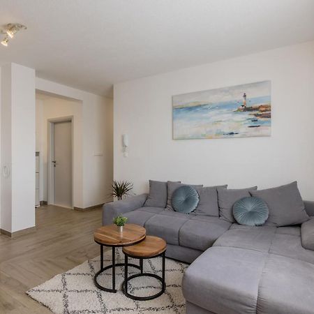 Apartment Vigo Kastela Luaran gambar